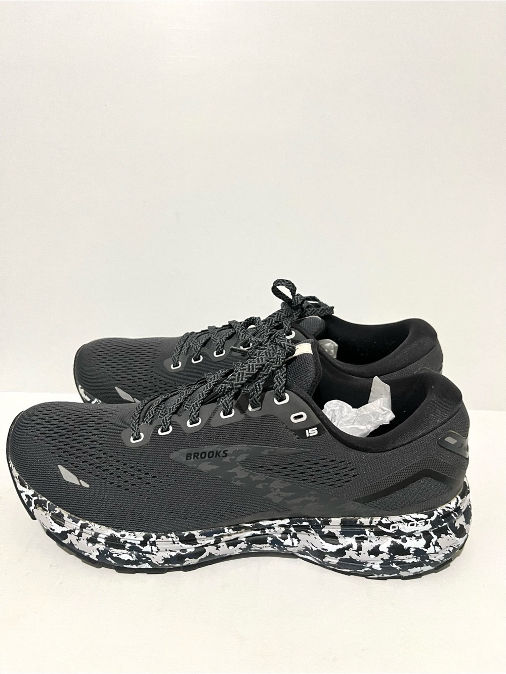 Brooks Ghost 15 Black Athletic Running Shoes with Black-and-White Marbled Sole